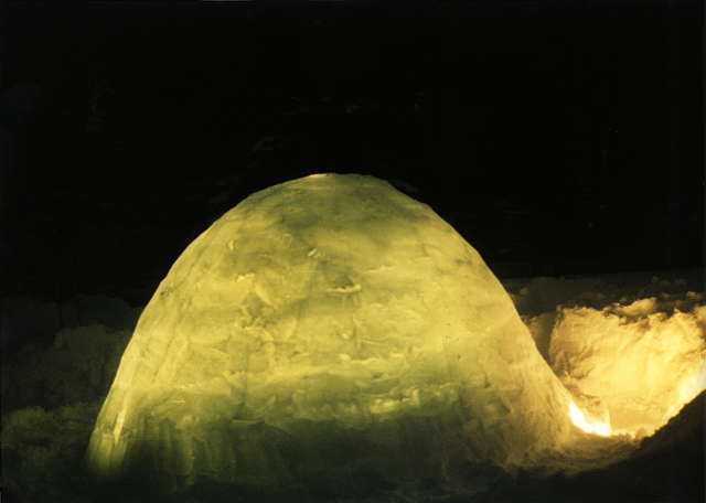 Igloo-Night...